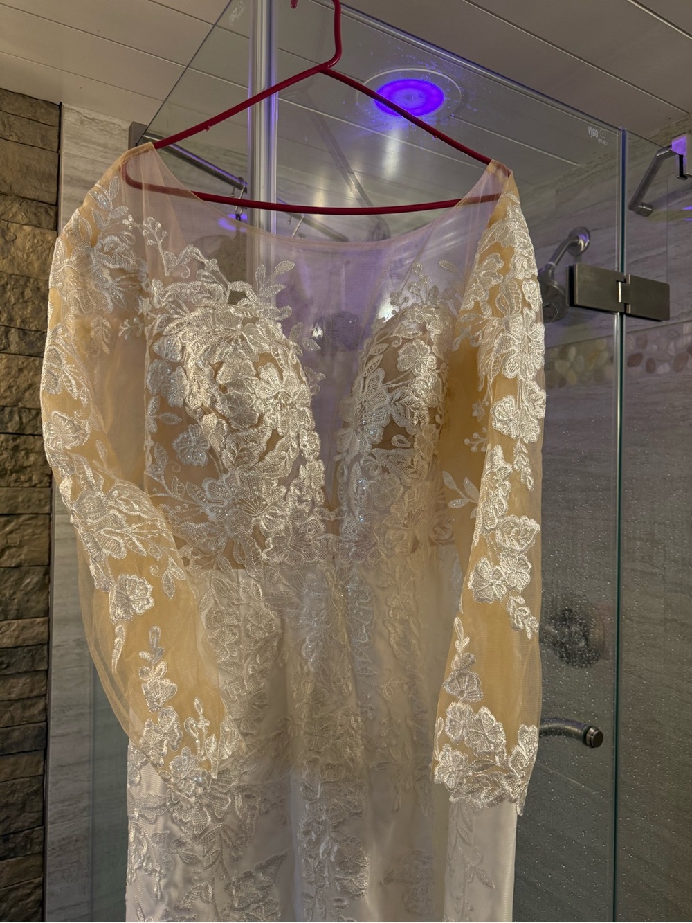 Elegant White Lace Wedding Dress with Floral Train